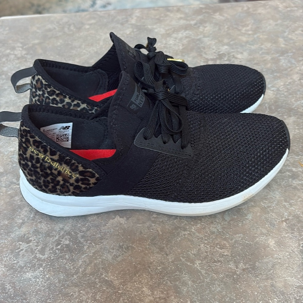 New Balance ladies shoes size 8 worn two times